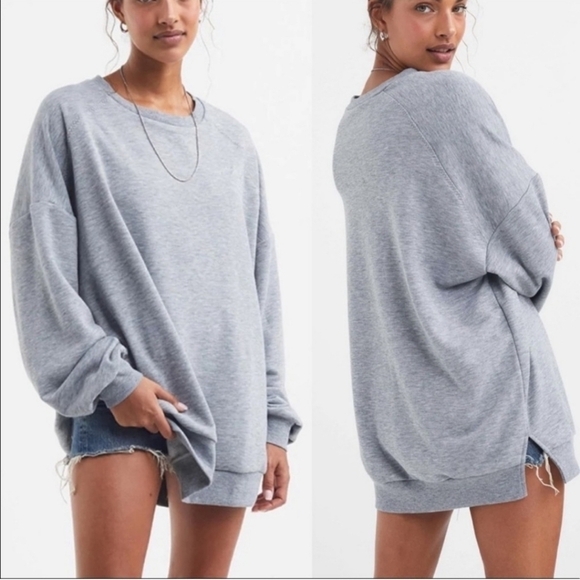 For Love & Lemons Leisure Pullover Sweatershirt - Picture 1 of 12